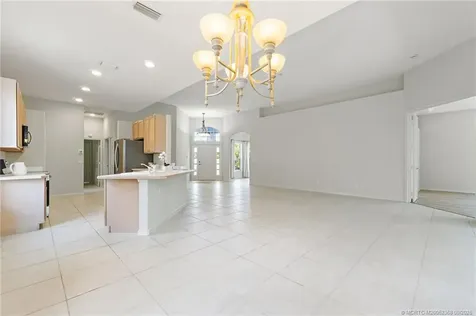 1327 NW Mossy Oak Way Jensen Beach FL 34957