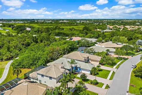 1327 NW Mossy Oak Way Jensen Beach FL 34957