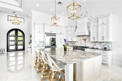 1000 NE Wright Avenue Jensen Beach FL 34957