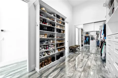 1000 NE Wright Avenue Jensen Beach FL 34957