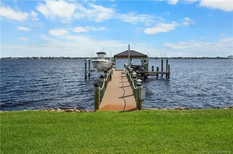 1000 NE Wright Avenue Jensen Beach FL 34957