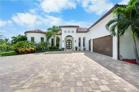 1000 NE Wright Avenue Jensen Beach FL 34957