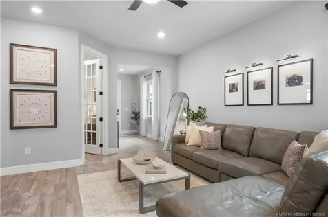 12480 SW Myrtle Oak Drive Port St Lucie FL 34987