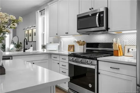 12480 SW Myrtle Oak Drive Port St Lucie FL 34987