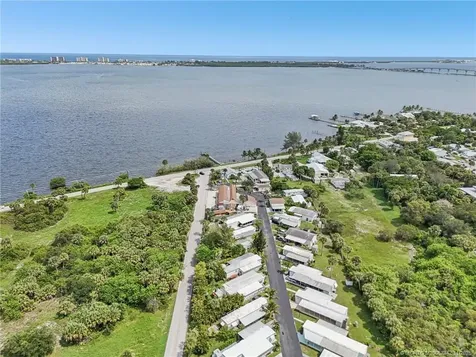 4756 NE Blue Heron Lane Jensen Beach FL 34957