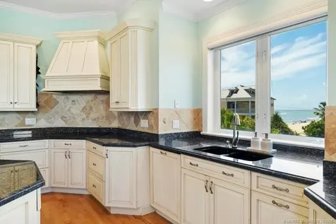 1334 SE Macarthur Boulevard Stuart FL 34996