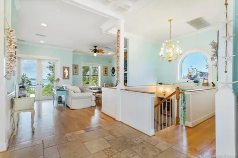 1334 SE Macarthur Boulevard Stuart FL 34996