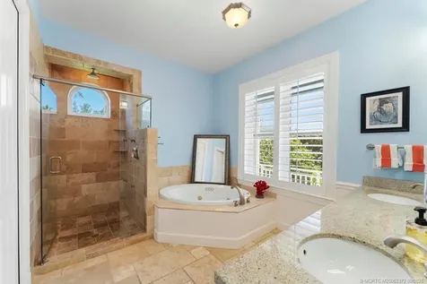 1334 SE Macarthur Boulevard Stuart FL 34996