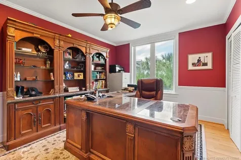 1334 SE Macarthur Boulevard Stuart FL 34996