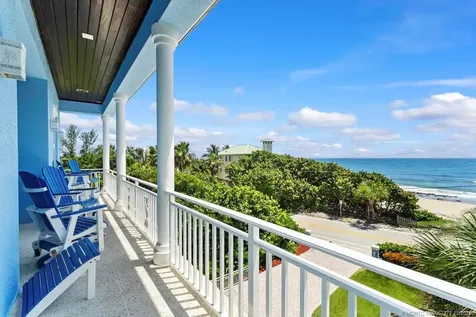 1334 SE Macarthur Boulevard Stuart FL 34996