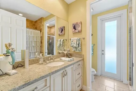 1334 SE Macarthur Boulevard Stuart FL 34996