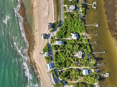 1334 SE Macarthur Boulevard Stuart FL 34996