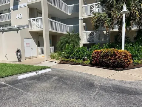 40 NE Plantation Road Stuart FL 34996