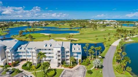 40 NE Plantation Road Stuart FL 34996