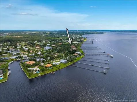 2690 NW Collins Cove Road Stuart FL 34994