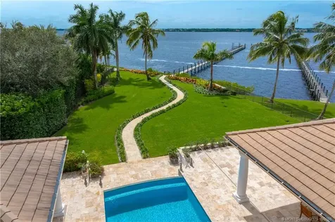 2690 NW Collins Cove Road Stuart FL 34994