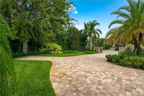 2690 NW Collins Cove Road Stuart FL 34994