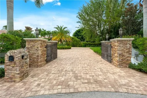 2690 NW Collins Cove Road Stuart FL 34994