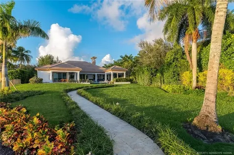 2690 NW Collins Cove Road Stuart FL 34994