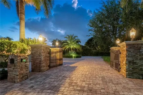 2690 NW Collins Cove Road Stuart FL 34994