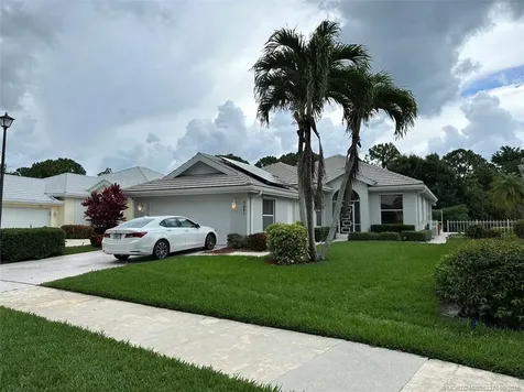 7461 SE Autumn Lane Hobe Sound FL 33455