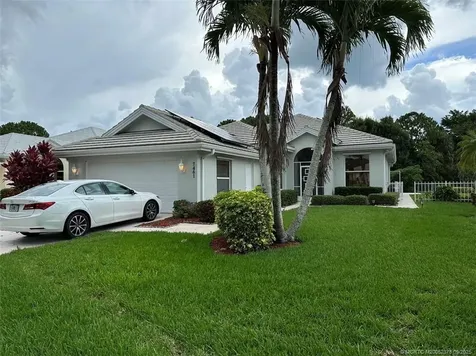 7461 SE Autumn Lane Hobe Sound FL 33455