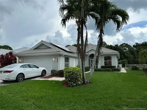 7461 SE Autumn Lane Hobe Sound FL 33455