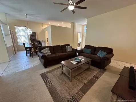 7461 SE Autumn Lane Hobe Sound FL 33455