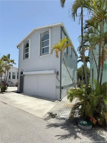 905 Nettles Boulevard Jensen Beach FL 34957