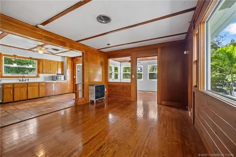 1398 SW Palm City Road Stuart FL 34994