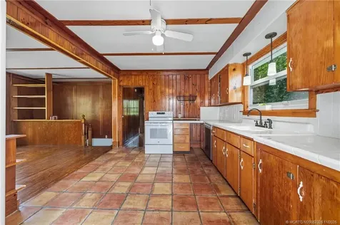 1398 SW Palm City Road Stuart FL 34994