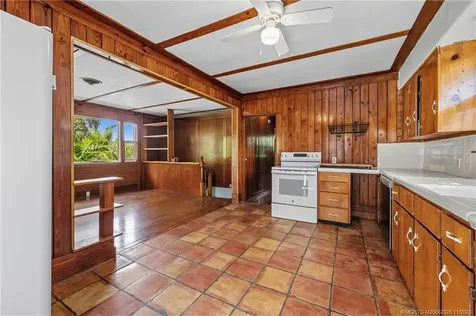 1398 SW Palm City Road Stuart FL 34994