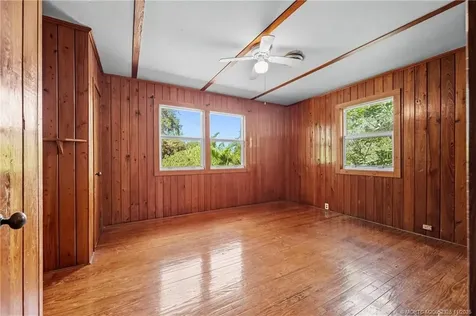 1398 SW Palm City Road Stuart FL 34994