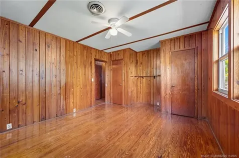 1398 SW Palm City Road Stuart FL 34994