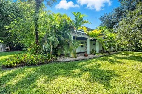 1398 SW Palm City Road Stuart FL 34994