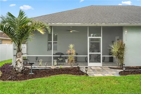 418 SW Lakota Avenue Port St Lucie FL 34953
