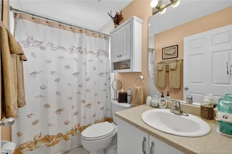 467 SW Lakota Avenue Port St Lucie FL 34953