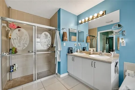 467 SW Lakota Avenue Port St Lucie FL 34953