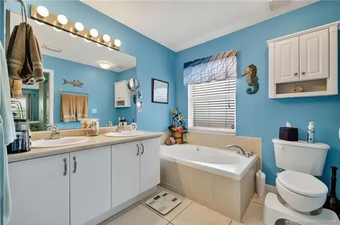 467 SW Lakota Avenue Port St Lucie FL 34953