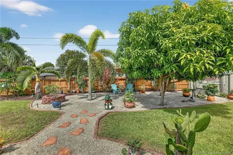 467 SW Lakota Avenue Port St Lucie FL 34953