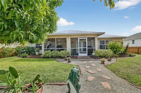 467 SW Lakota Avenue Port St Lucie FL 34953