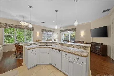 3550 SE Doubleton Drive Stuart FL 34997