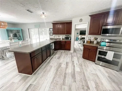 434 NE Acacia Place Jensen Beach FL 34957