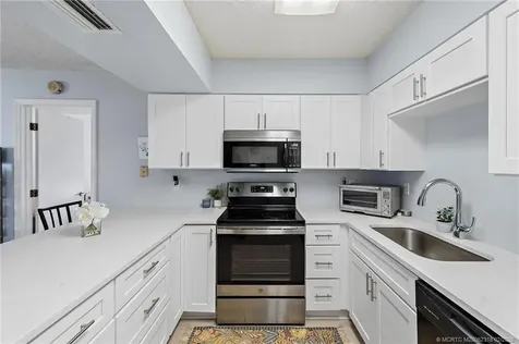 212 SE Village Drive Port St Lucie FL 34952