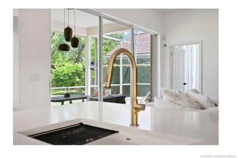 5042 SE Devenwood Way Stuart FL 34997