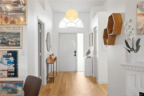 5042 SE Devenwood Way Stuart FL 34997