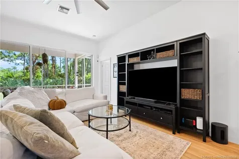 5042 SE Devenwood Way Stuart FL 34997