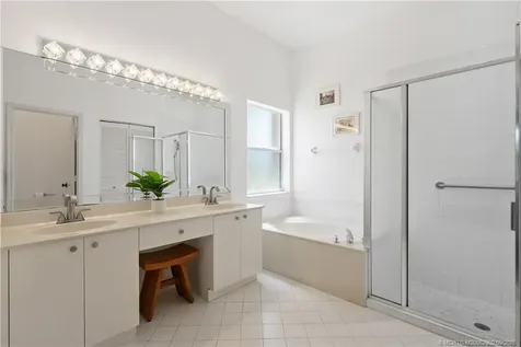 5042 SE Devenwood Way Stuart FL 34997