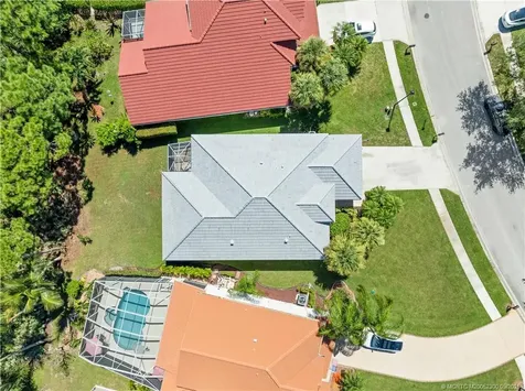5042 SE Devenwood Way Stuart FL 34997