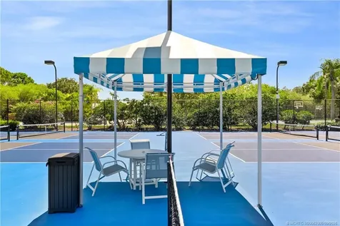 5042 SE Devenwood Way Stuart FL 34997